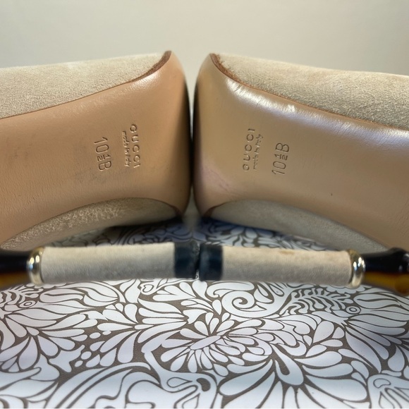 Gucci Beige Suede Malibu Bamboo Heel Pointed Toe Pumps - Picture 9 of 14